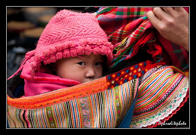 32 Hmong's portraits